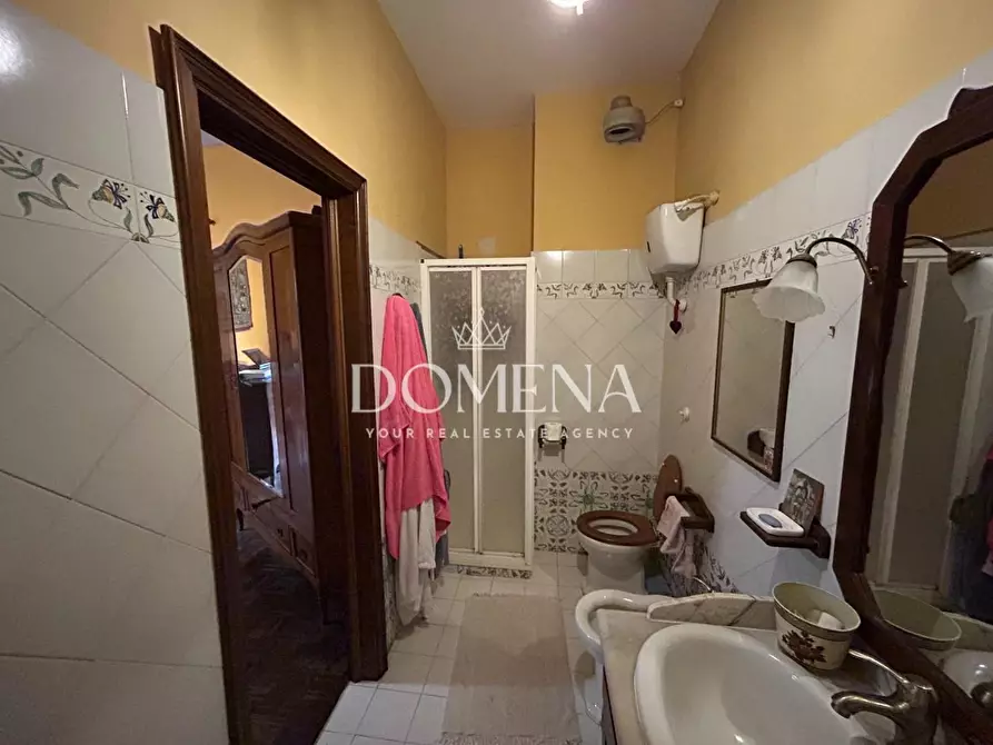 Immagine 21 di Appartamento in vendita  a Siena