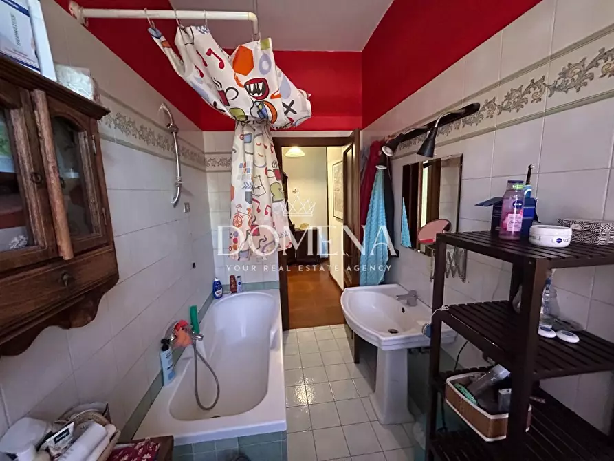 Immagine 29 di Appartamento in vendita  a Siena