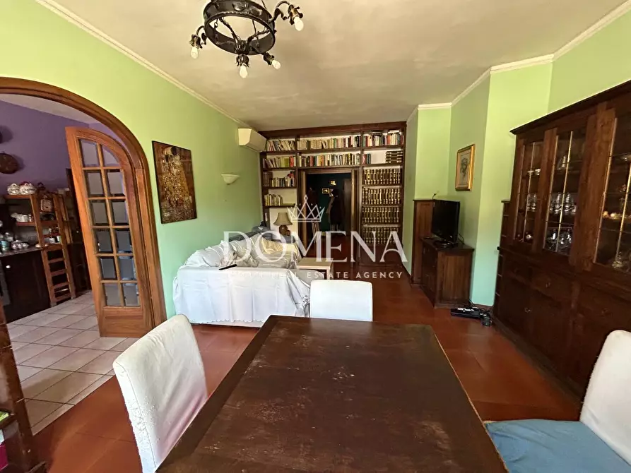 Immagine 5 di Appartamento in vendita  a Siena