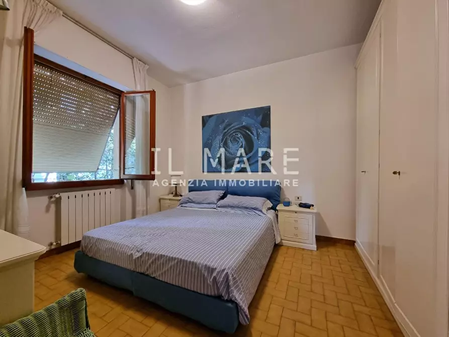 Immagine 10 di Appartamento in vendita  a Massa