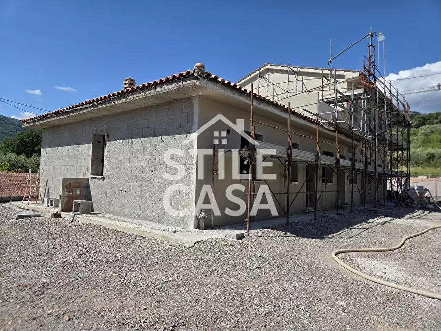 Immagine 58 di Appartamento in vendita  a Pescia