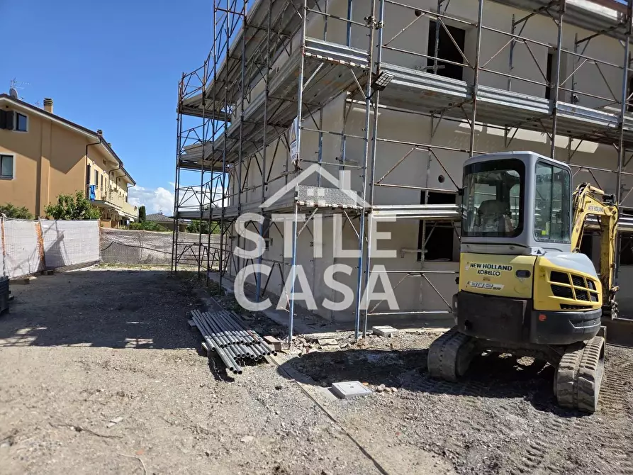 Immagine 57 di Appartamento in vendita  a Pescia