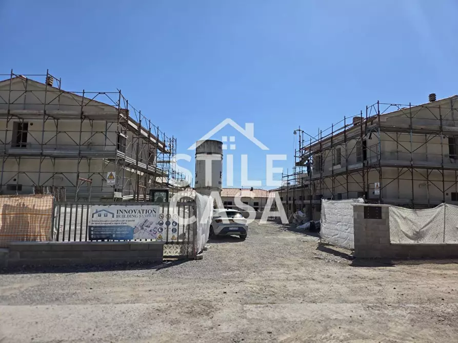 Immagine 51 di Appartamento in vendita  a Pescia