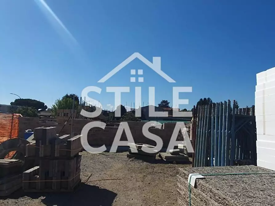 Immagine 6 di Casa bifamiliare in vendita  a Pescia