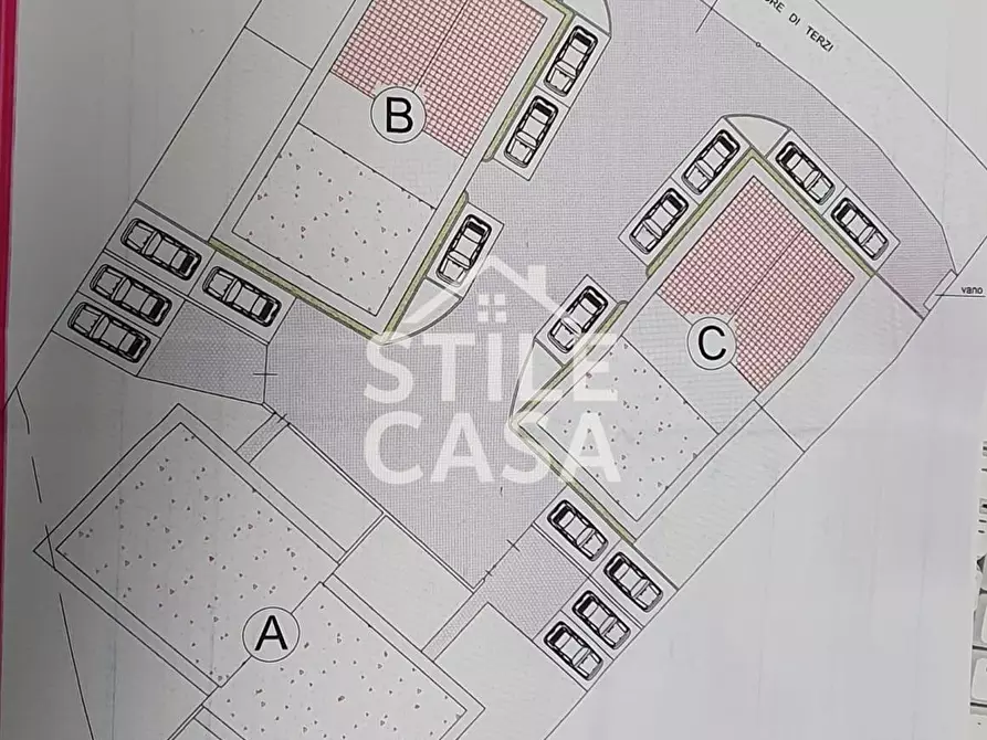 Immagine 2 di Casa bifamiliare in vendita  a Pescia