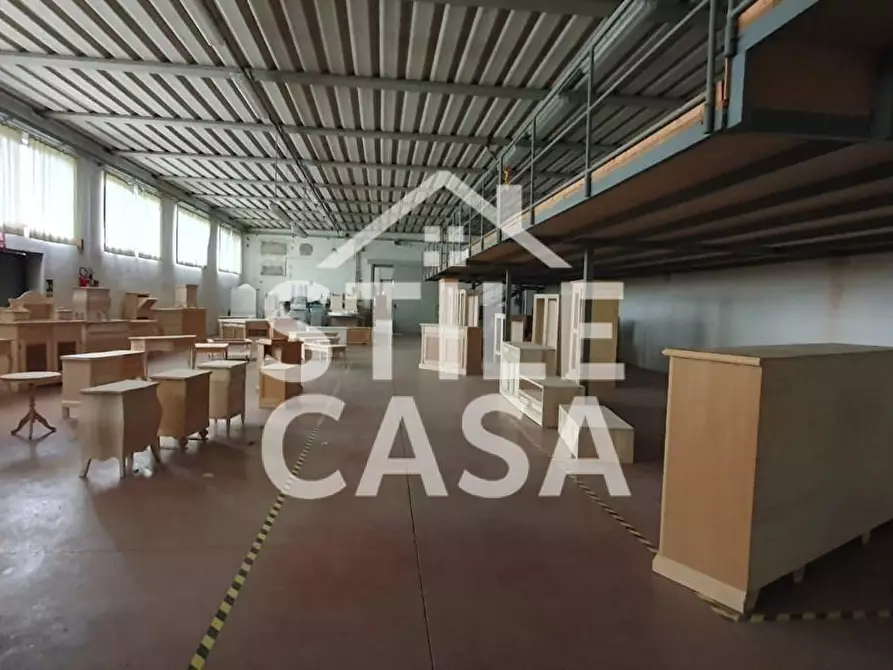 Immagine 7 di Attività artigianale in vendita  a Porcari