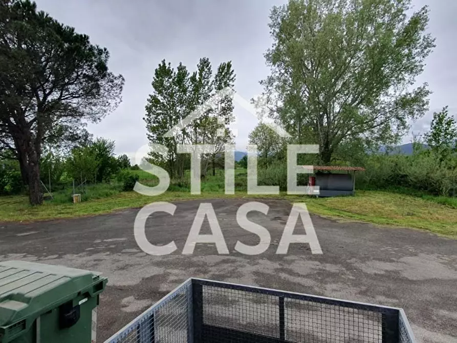 Immagine 14 di Attività artigianale in vendita  a Porcari