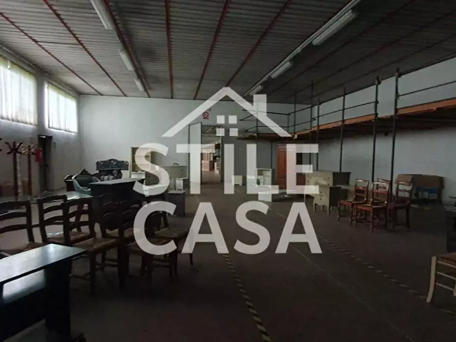 Immagine 6 di Attività artigianale in vendita  a Porcari