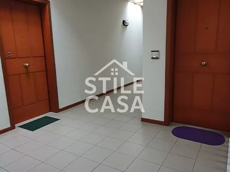 Immagine 7 di Ufficio in vendita  a Capannori