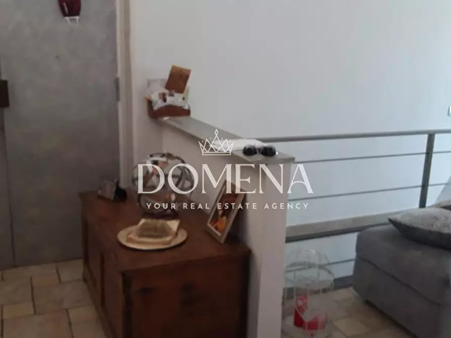 Immagine 4 di Appartamento in vendita  a Siena