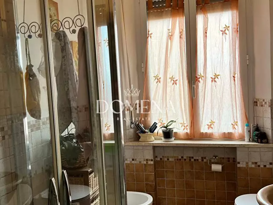 Immagine 9 di Appartamento in vendita  a Siena