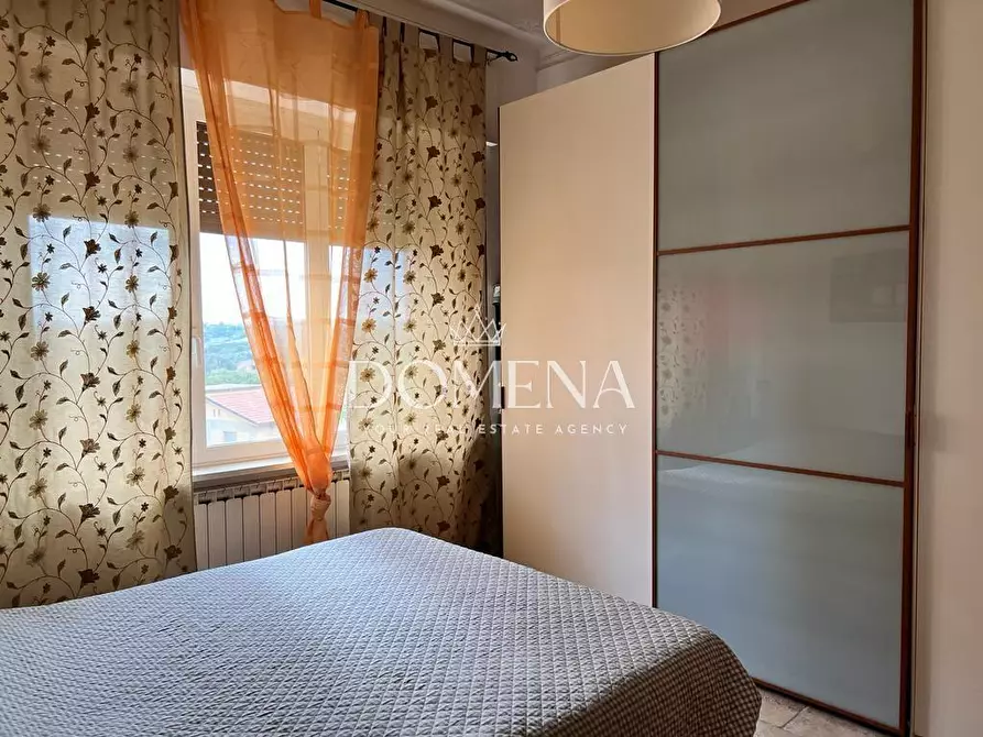 Immagine 7 di Appartamento in vendita  a Siena