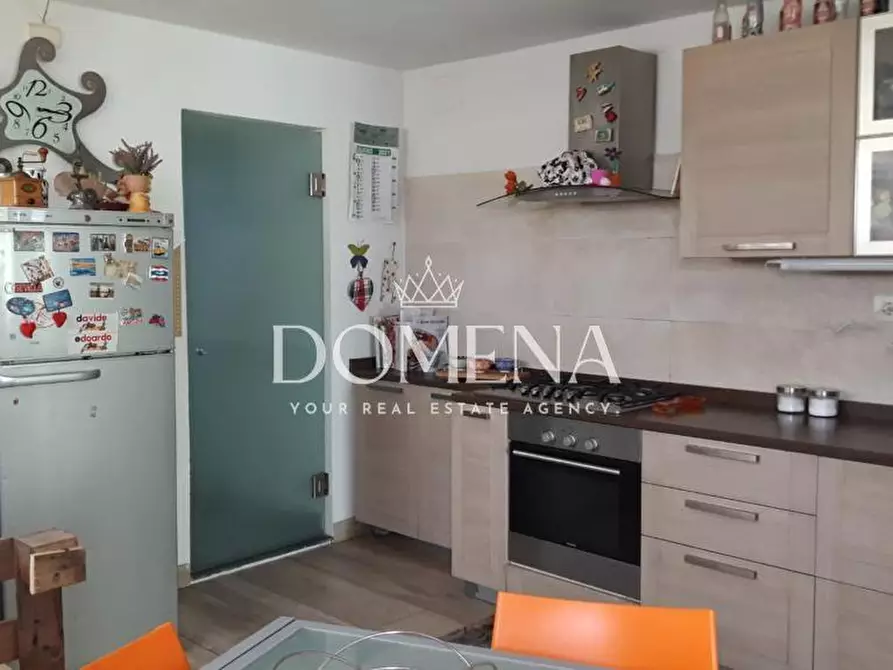 Immagine 11 di Appartamento in vendita  a Siena