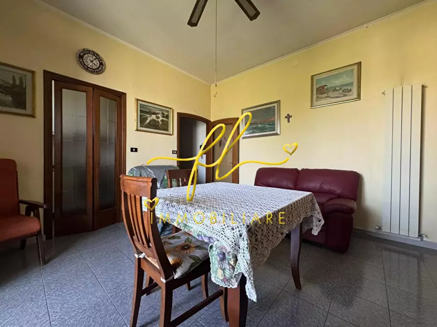 Immagine 5 di Appartamento in vendita  a Livorno