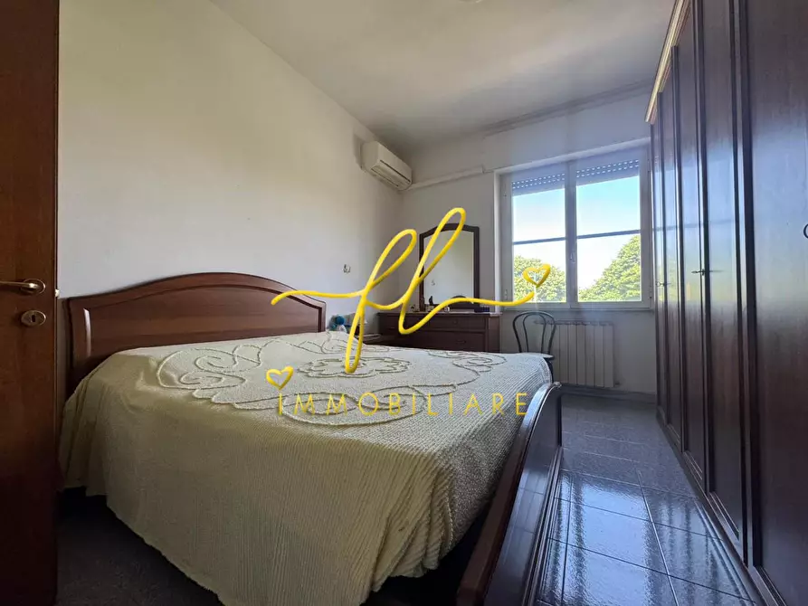 Immagine 12 di Appartamento in vendita  a Livorno