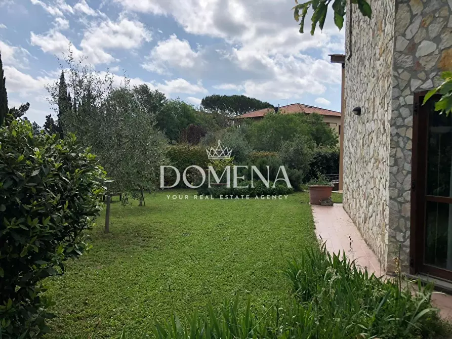 Immagine 10 di Villetta a schiera in vendita  a Gaiole In Chianti