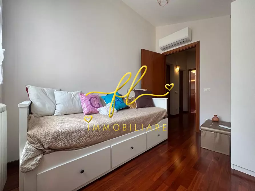 Immagine 29 di Terratetto in vendita  a Livorno