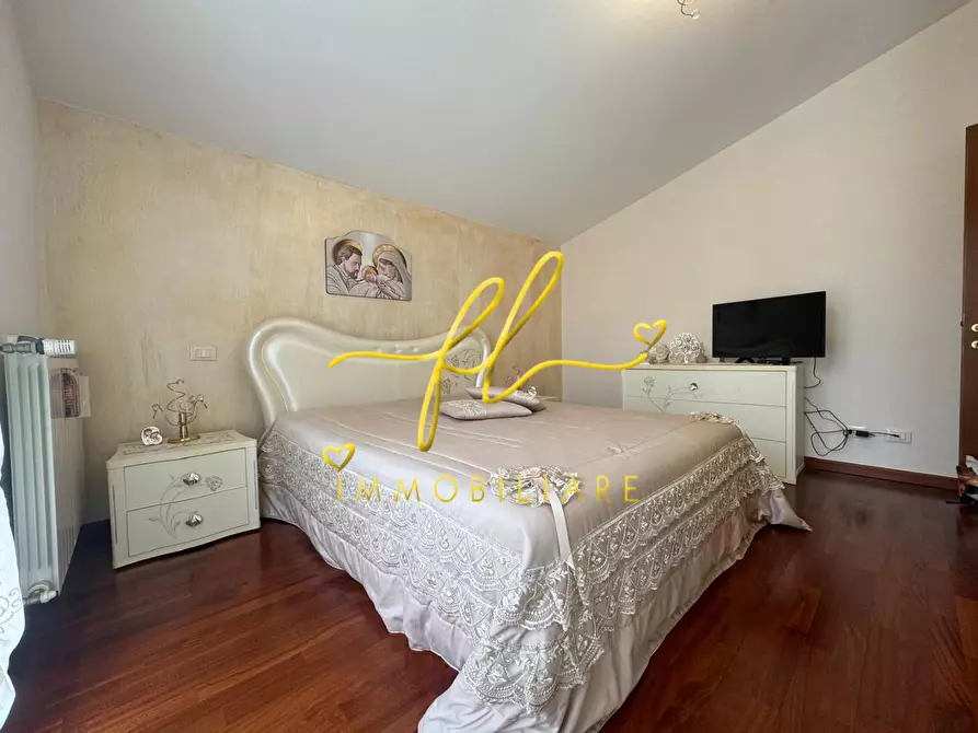 Immagine 18 di Terratetto in vendita  a Livorno