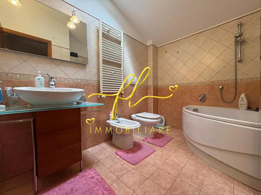 Immagine 32 di Terratetto in vendita  a Livorno