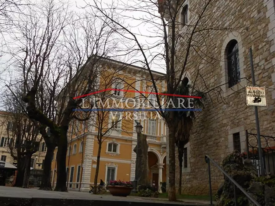 Immagine 18 di Appartamento in vendita  a Carrara