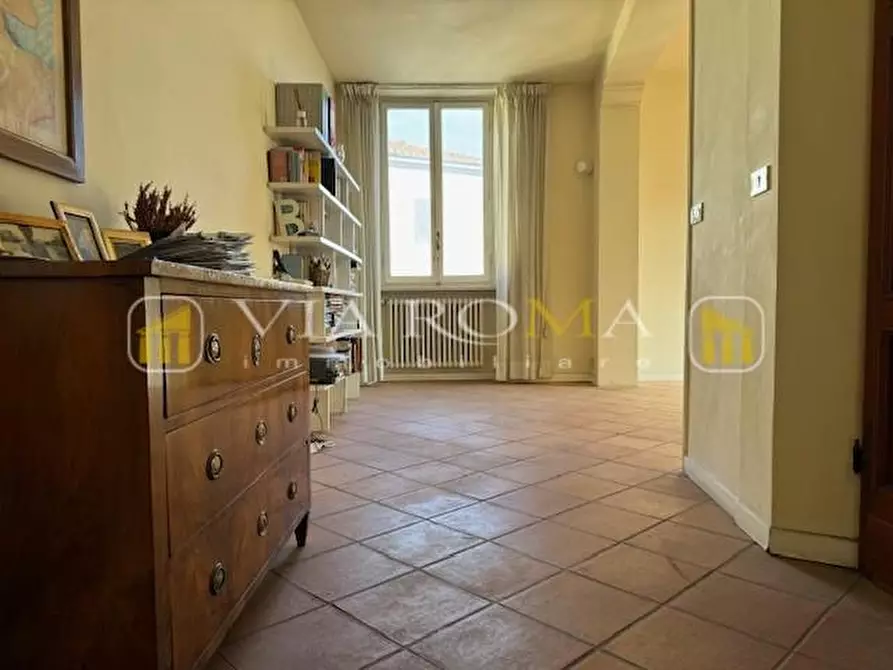 Immagine 25 di Appartamento in vendita  a Lucca