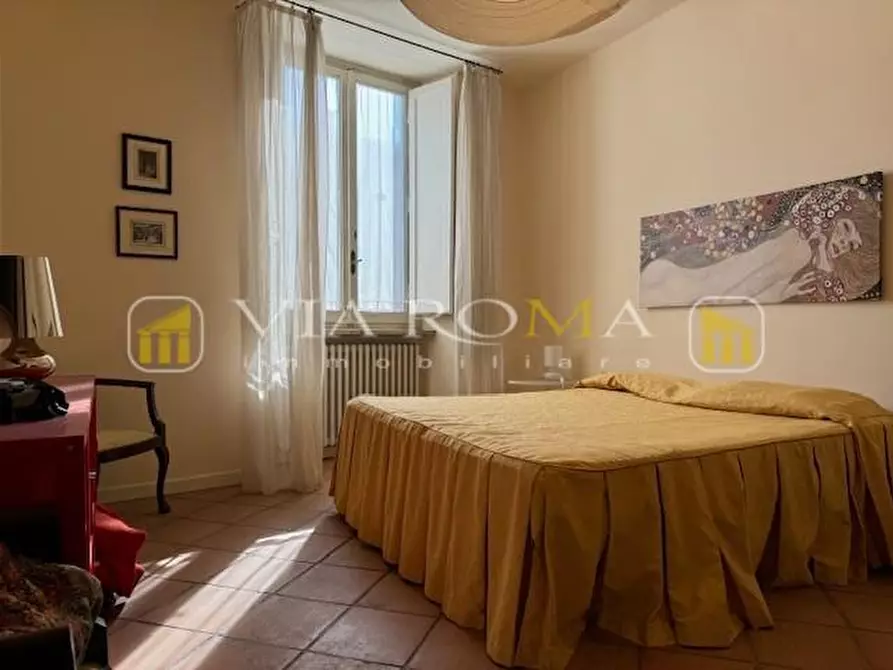 Immagine 37 di Appartamento in vendita  a Lucca