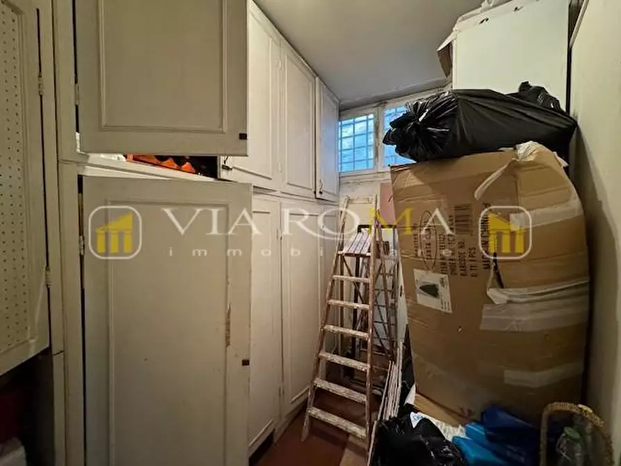 Immagine 27 di Appartamento in vendita  a Lucca