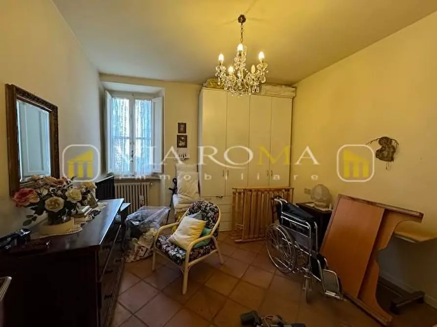 Immagine 39 di Appartamento in vendita  a Lucca