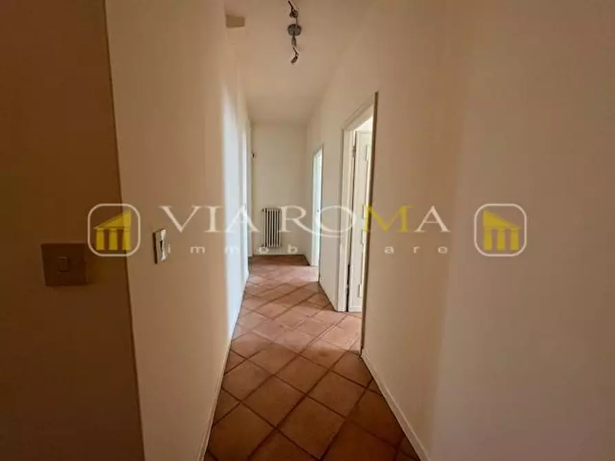 Immagine 45 di Appartamento in vendita  a Lucca