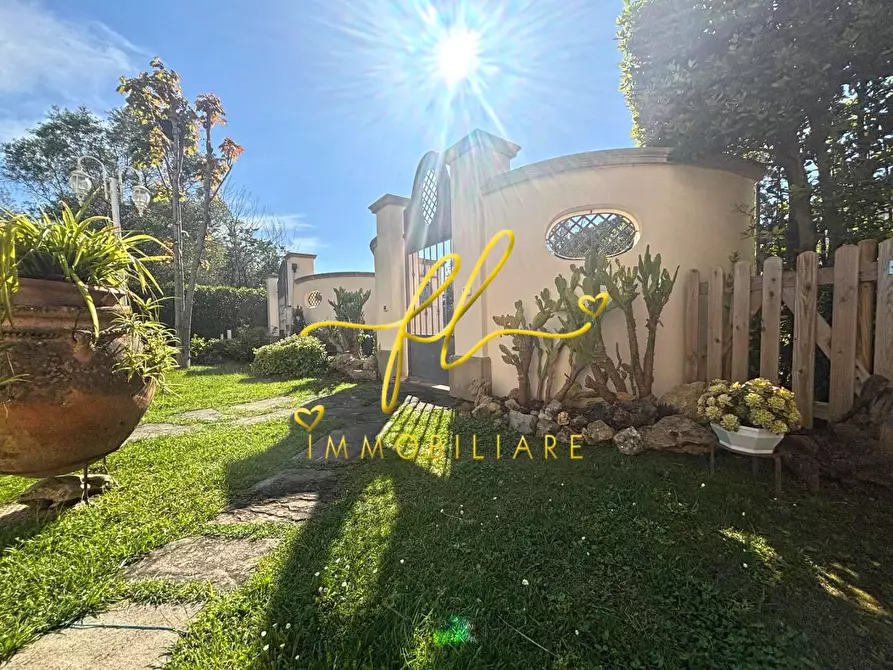 Immagine 14 di Casa bifamiliare in vendita  a Cecina