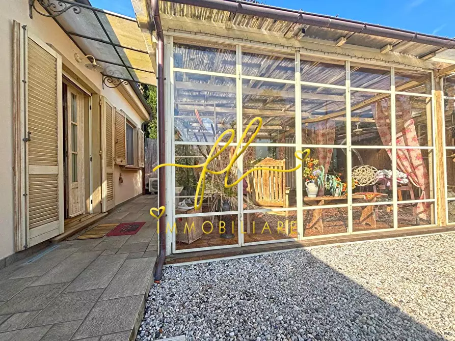 Immagine 19 di Casa bifamiliare in vendita  a Cecina