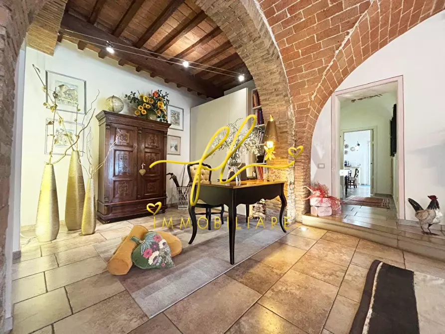 Immagine 29 di Casa bifamiliare in vendita  a Cecina