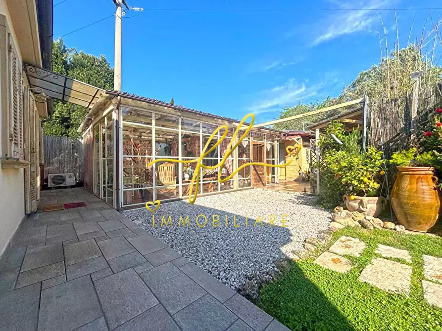 Immagine 68 di Casa bifamiliare in vendita  a Cecina