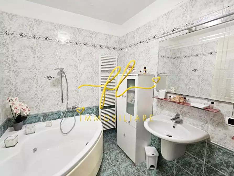 Immagine 56 di Casa bifamiliare in vendita  a Cecina