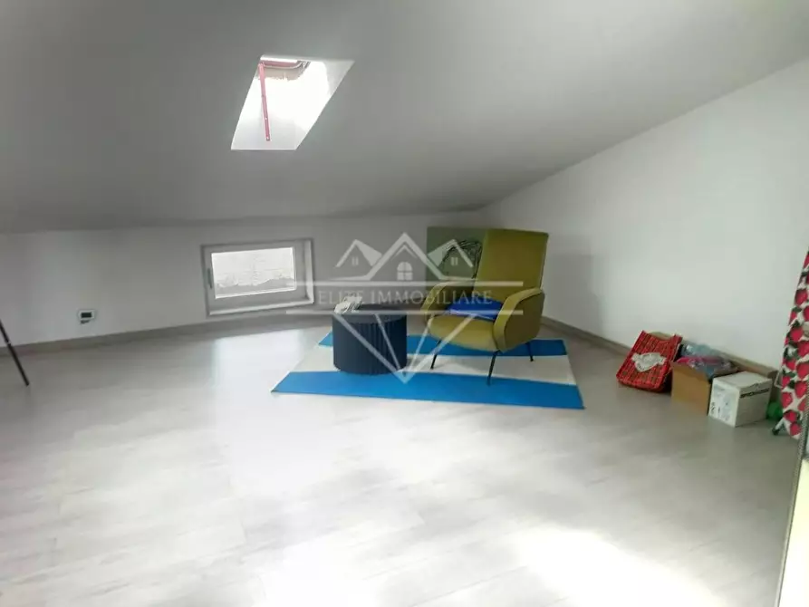 Immagine 15 di Appartamento in vendita  a Carrara