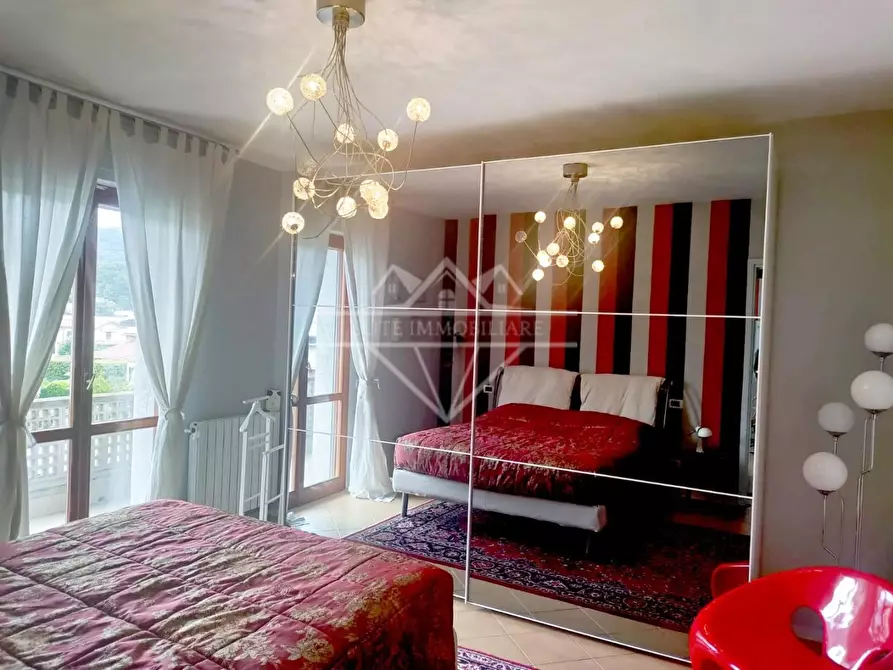 Immagine 8 di Appartamento in vendita  a Carrara