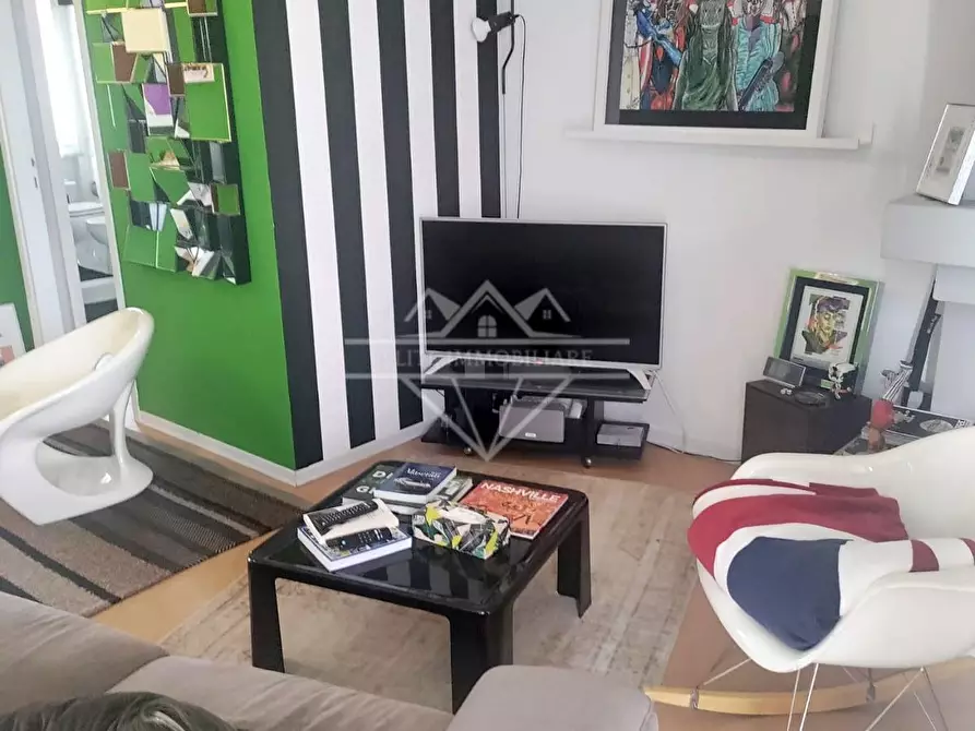 Immagine 6 di Appartamento in vendita  a Carrara