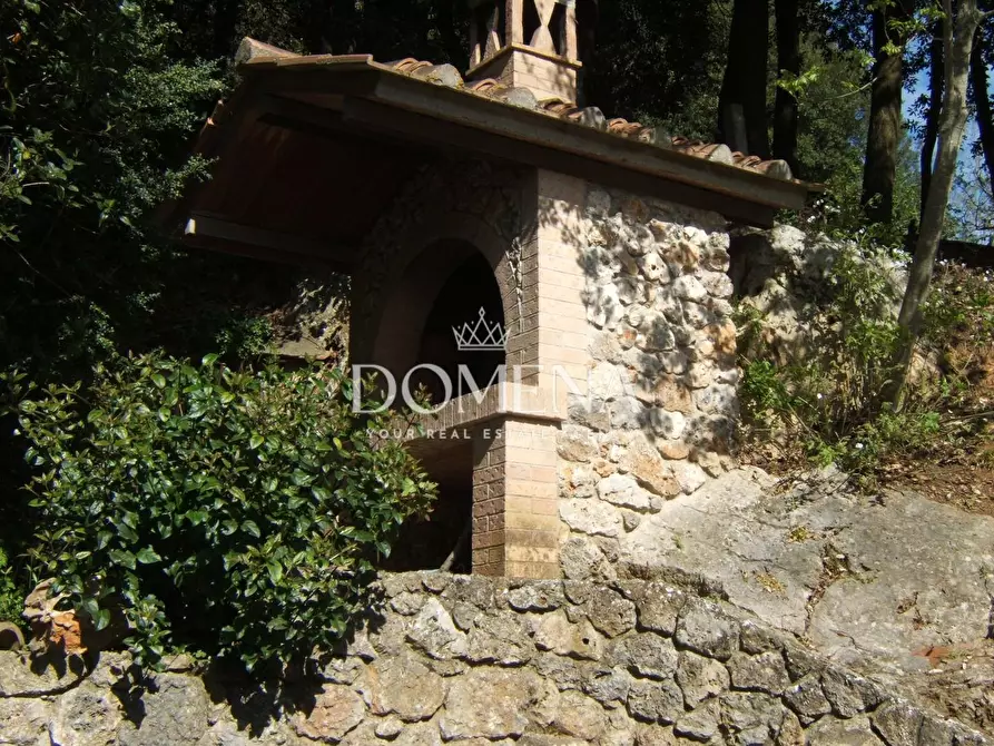 Immagine 6 di Villa in vendita  a Sovicille