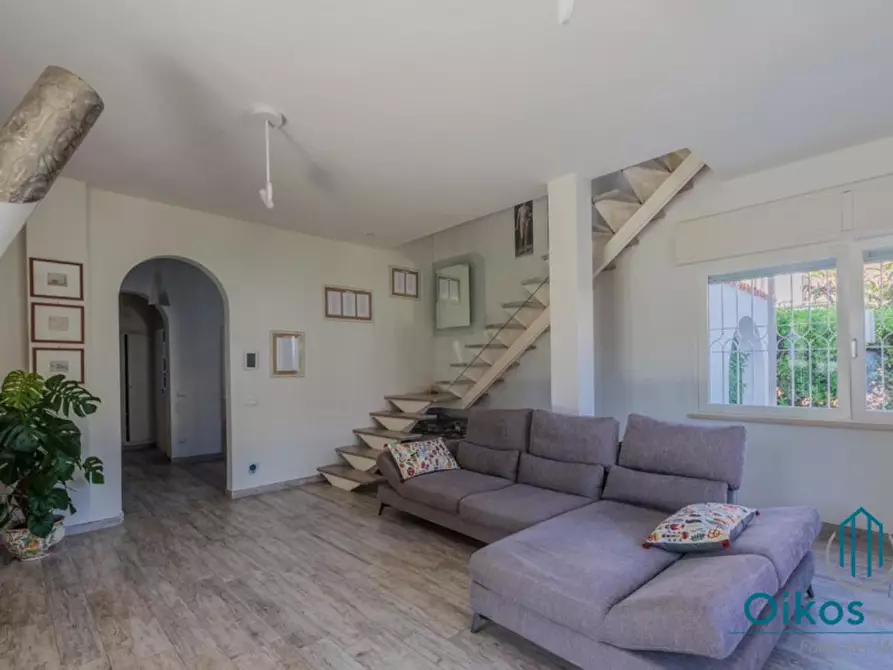 Immagine 25 di Villa in vendita  a Forte Dei Marmi