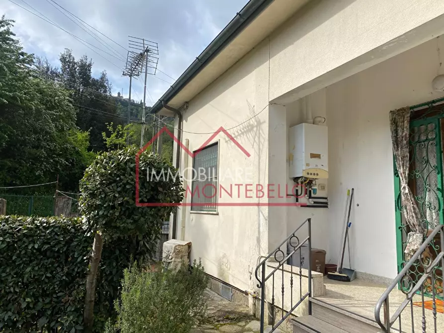 Immagine 3 di Appartamento in vendita  a Camaiore