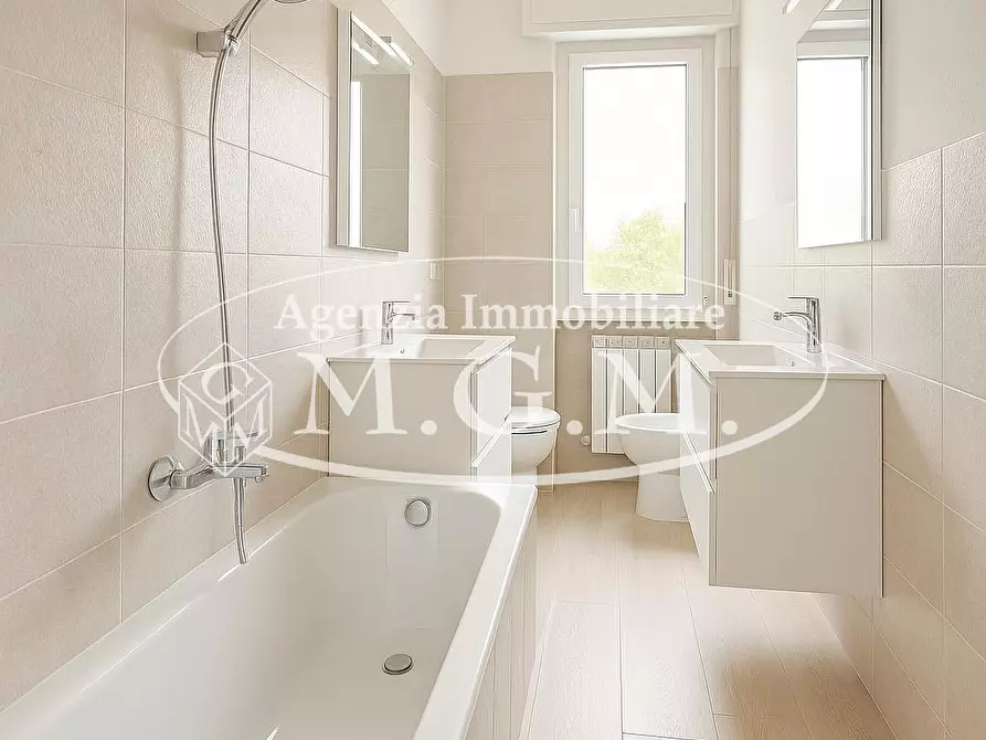 Immagine 36 di Mansarda in vendita  a Pontedera