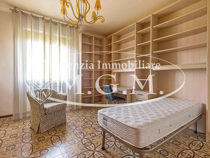 Immagine 43 di Mansarda in vendita  a Pontedera