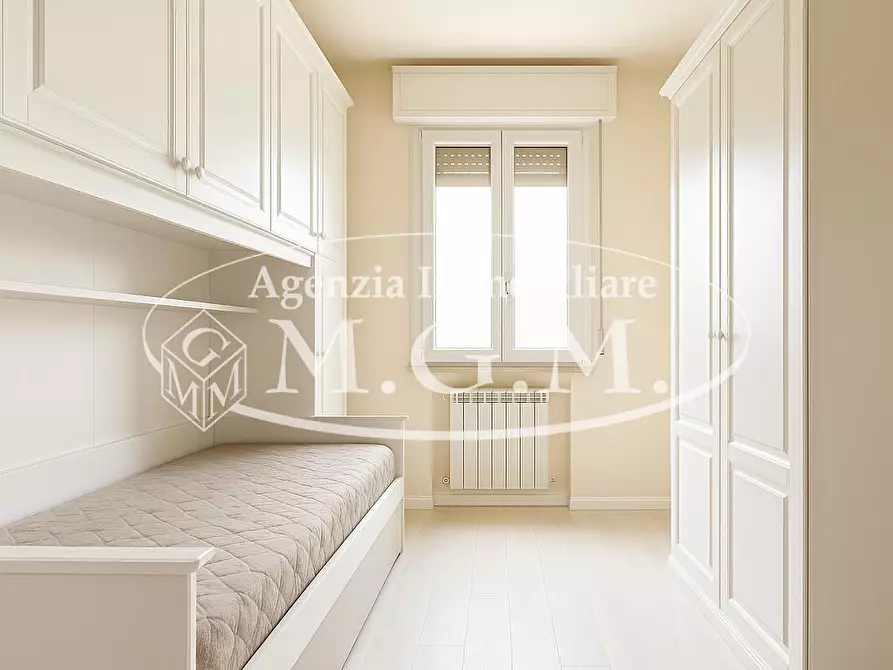 Immagine 33 di Mansarda in vendita  a Pontedera