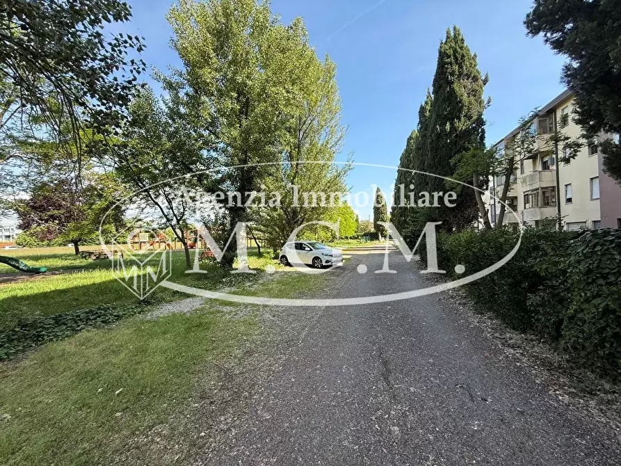 Immagine 48 di Mansarda in vendita  a Pontedera