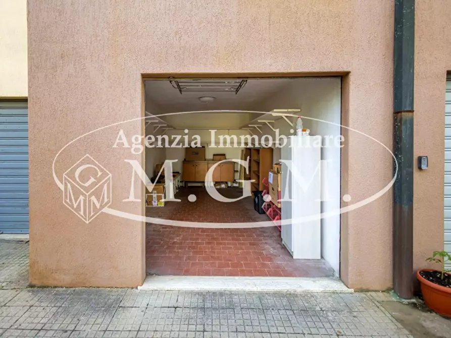 Immagine 50 di Mansarda in vendita  a Pontedera