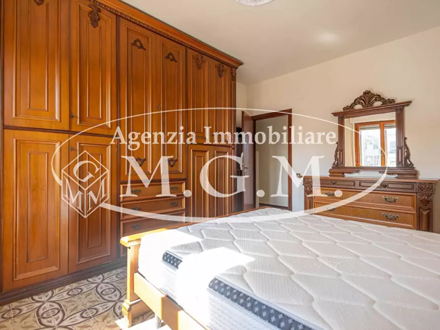 Immagine 42 di Mansarda in vendita  a Pontedera