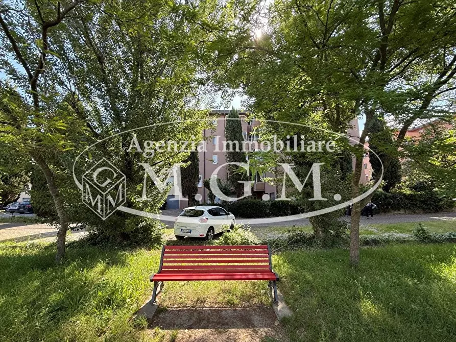 Immagine 9 di Mansarda in vendita  a Pontedera