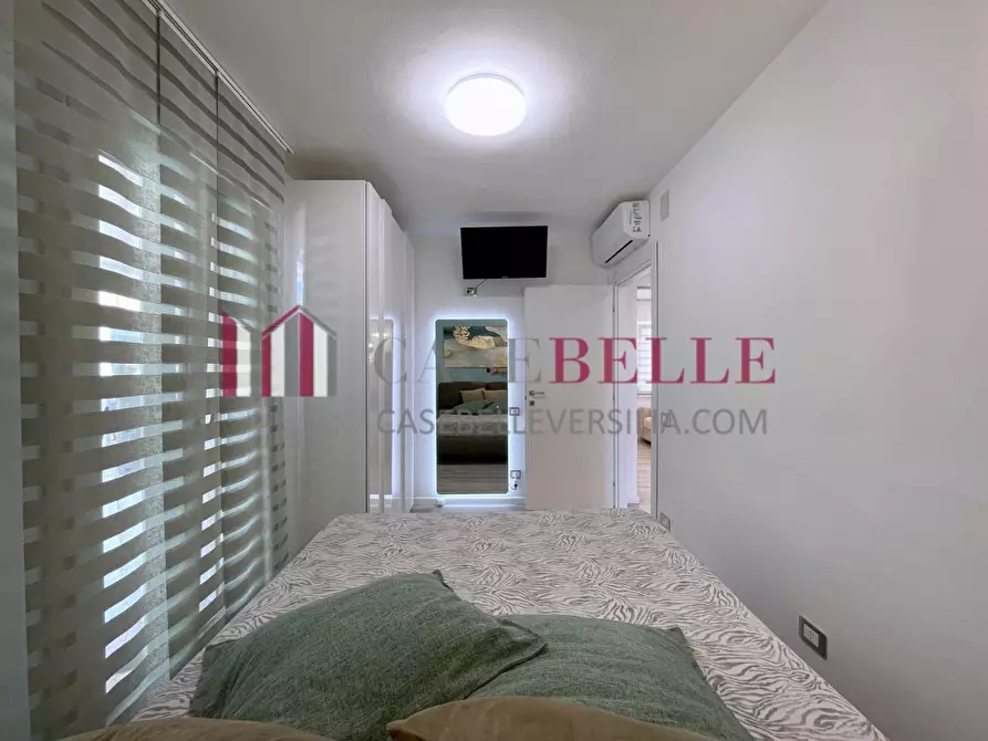 Immagine 11 di Casa indipendente in affitto  a Camaiore