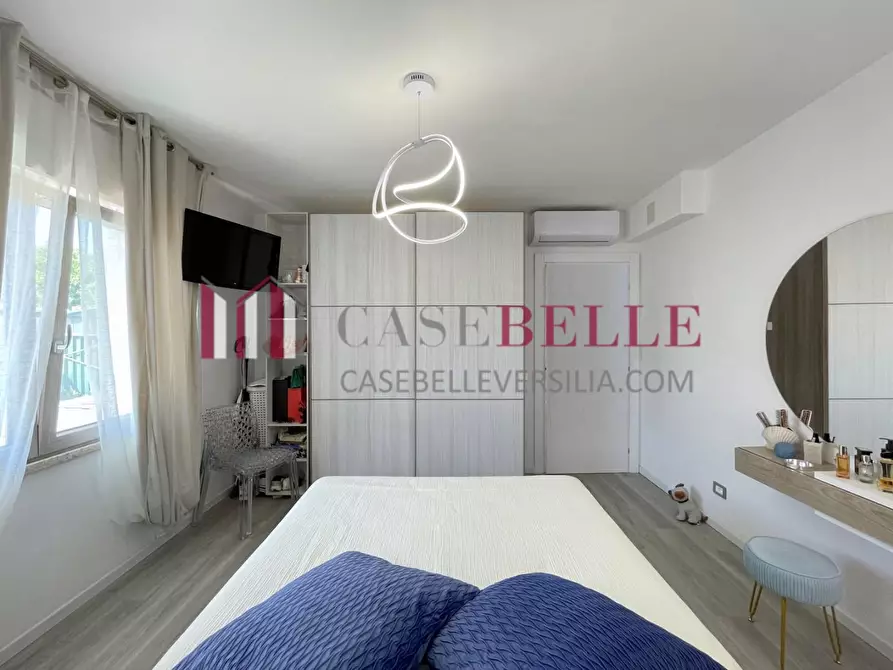 Immagine 15 di Casa indipendente in affitto  a Camaiore