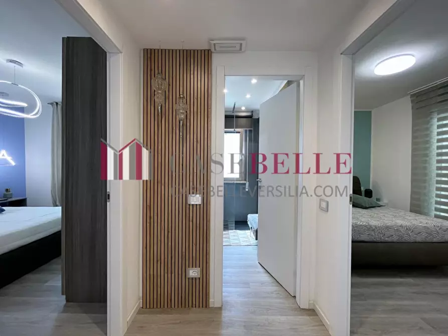 Immagine 8 di Casa indipendente in affitto  a Camaiore